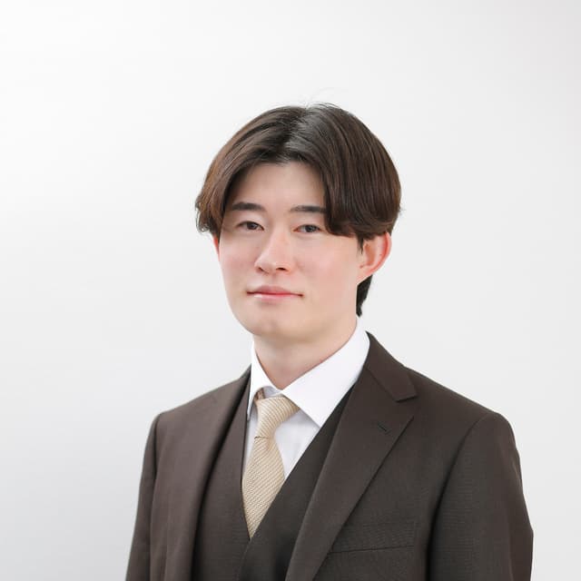 小倉 倭人の顔写真